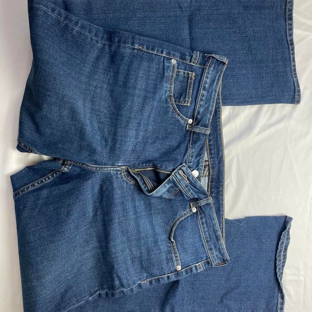 H&M dark wash Bootcut denim jeans size 18